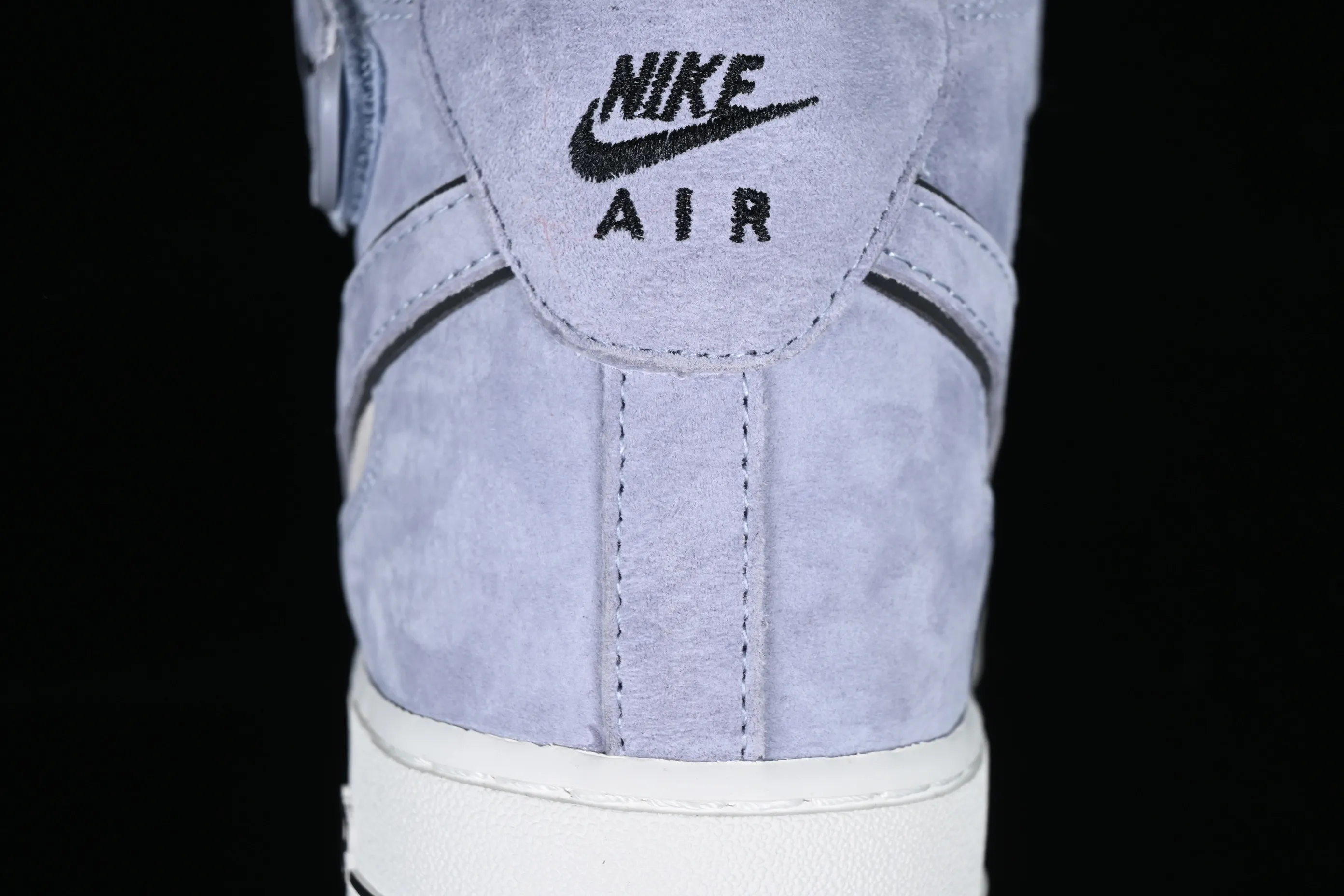 All categories Nk Air Force 1 Air Force series Nk Air Force 1 Mid Air Force mid-top Nk Air Force 1'07 Mid light blue suede Air Force One mid-top casual sneakers CG9904-104